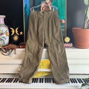 Dockers Men's Tan Corduroy Khakis 34”